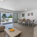 Apartmán 1 Bedroom Amazing In *