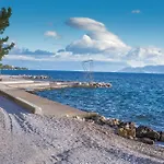 Апартаменты 1 Bedroom Amazing In Драмаль