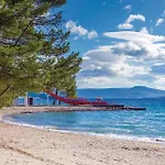 1 Bedroom Amazing In *