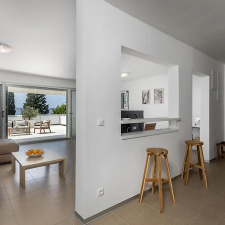 Апартаменты 1 Bedroom Amazing In *